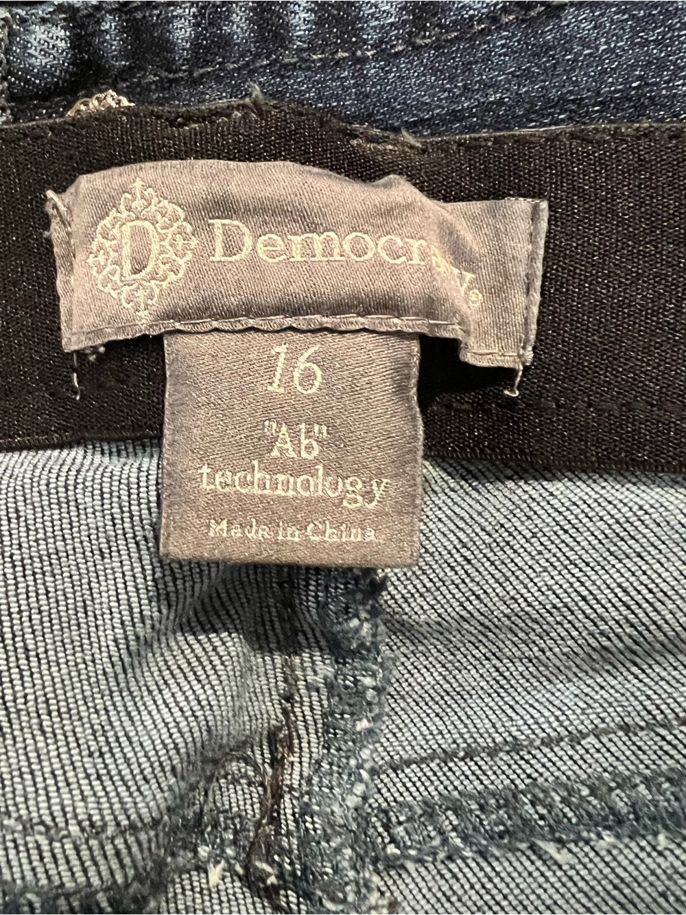 Democracy Women’s Straight Leg Cropped Jeans - Dark Blue - Picture 2 of 8